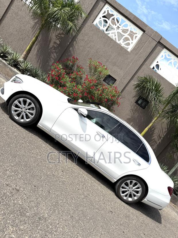 Mercedes-Benz E300 4Matic AWD Sedan (2.0L 4cyl 9A) 2017 White