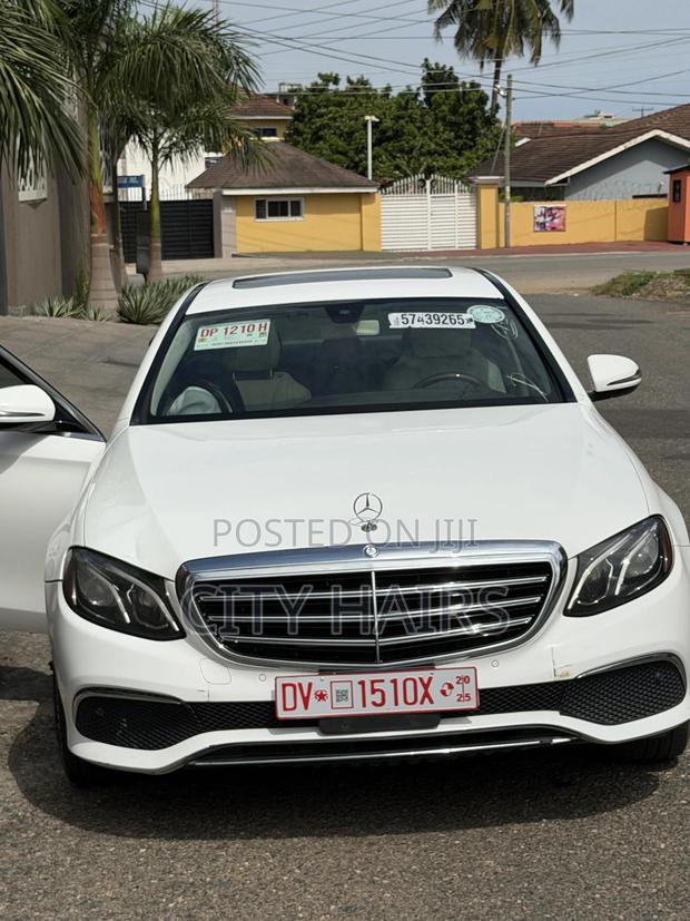 Mercedes-Benz E300 4Matic AWD Sedan (2.0L 4cyl 9A) 2017 White