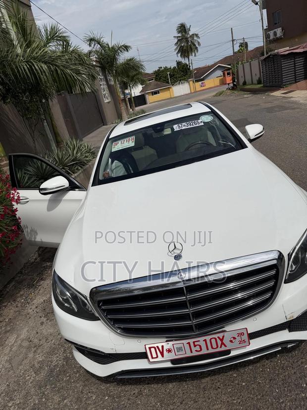 Mercedes-Benz E300 4Matic AWD Sedan (2.0L 4cyl 9A) 2017 White