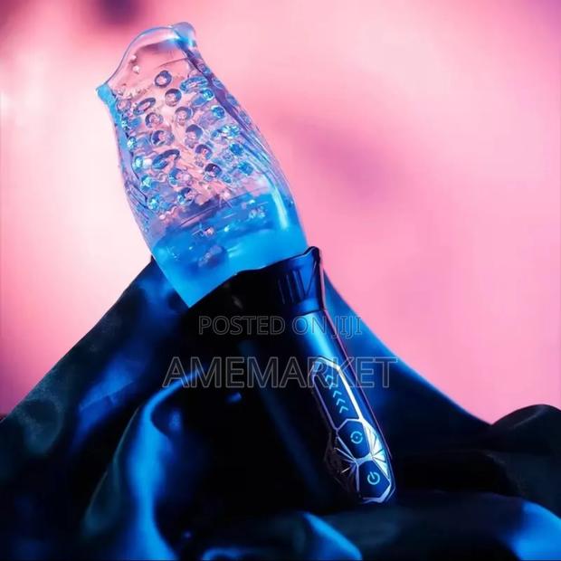 The Male Rose Original Vibrating Oral Sex Blow Job Masturbator · Photo 2