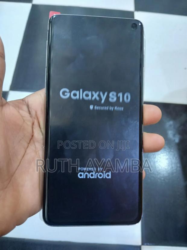 Samsung Galaxy S10 128 GB Black · Photo 3