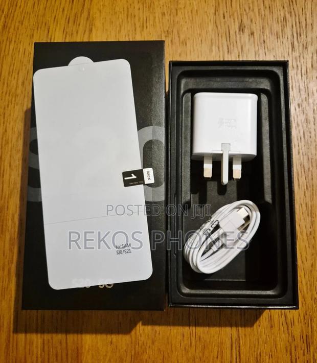 New Samsung Galaxy S20+ 5G 256 GB photo 3