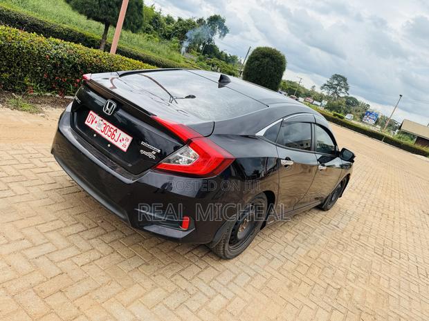 Honda Civic 2016 Black