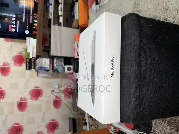 Laptop Apple MacBook Pro 2020 8GB Intel Core I5 SSD 256GB photo 5