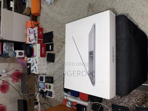 Laptop Apple MacBook Pro 2020 8GB Intel Core I5 SSD 256GB photo 4