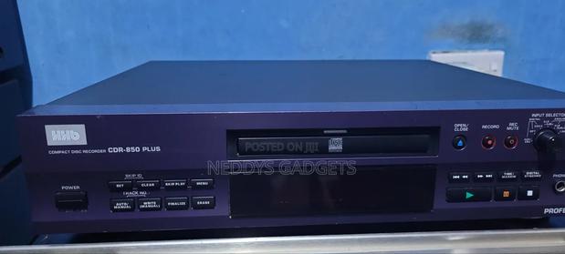 HHB CDR-850 Plus Cd Player Recorder