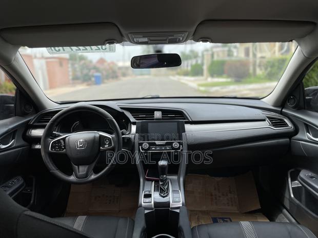 Honda Civic LX Sedan 2018 Black photo 9