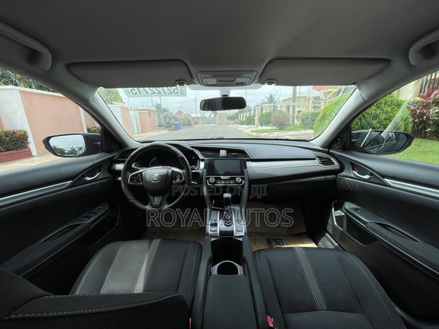 Honda Civic LX Sedan 2018 Black photo 10