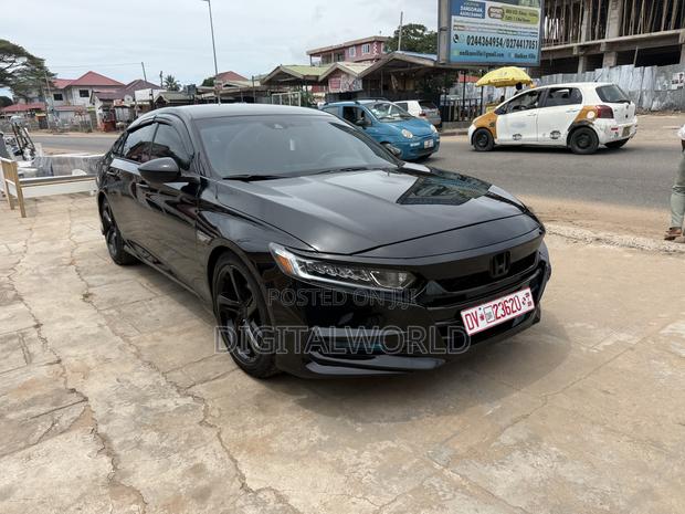 Honda Accord Sport (1.5L 4cyl Turbo CVT) 2019 Black