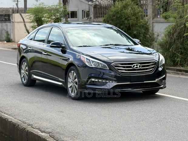 Hyundai Sonata Sport 2.0T Sedan FWD (2.0L 4cyl 6A) 2017 Black