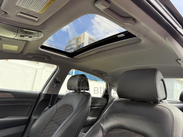 Hyundai Sonata Sport 2.0T Sedan FWD (2.0L 4cyl 6A) 2017 Black