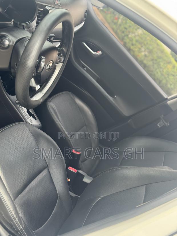 Kia Morning 2016 White