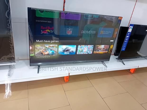 High Dynamic Range 43" Smart Tv TCL · Photo 4