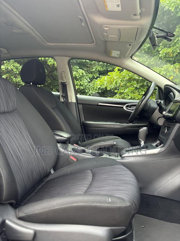 Nissan Sentra SV 2019 Red