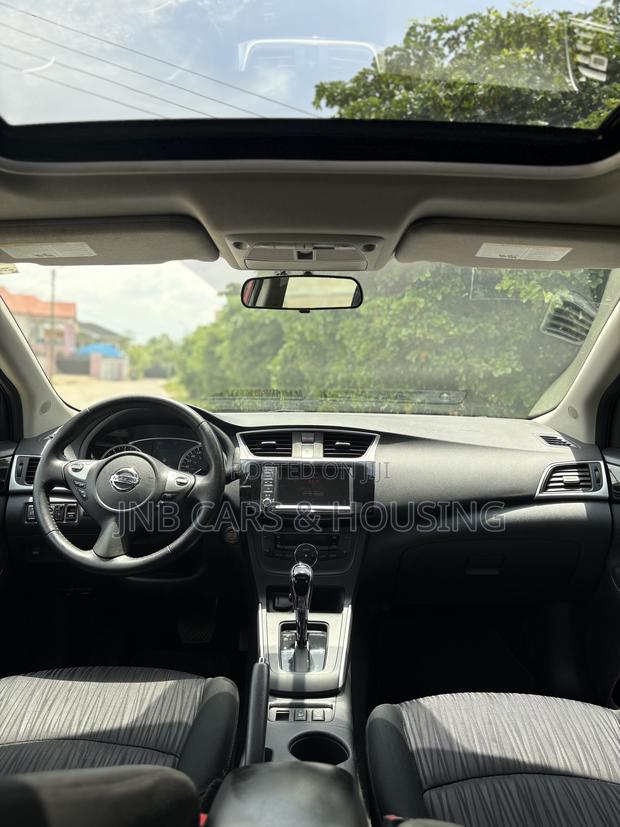 Nissan Sentra SV 2019 Red