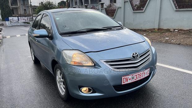 Toyota Vios 2010 Blue