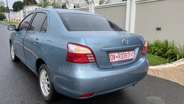 Toyota Vios 2010 Blue