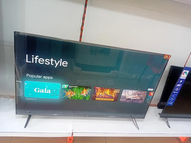 TCL Excellence 43inches Smart Tv · Photo 4