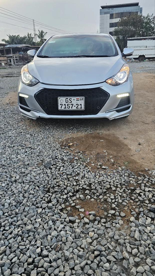 Hyundai Elantra 2013 Silver