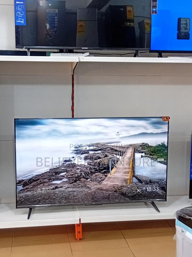 32inches Flat Screen TCL Smart TVS Available Now · Photo 1