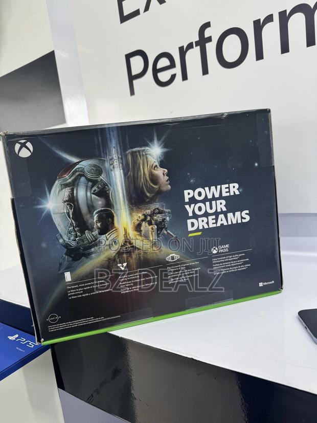 Xbox Series X photo 3