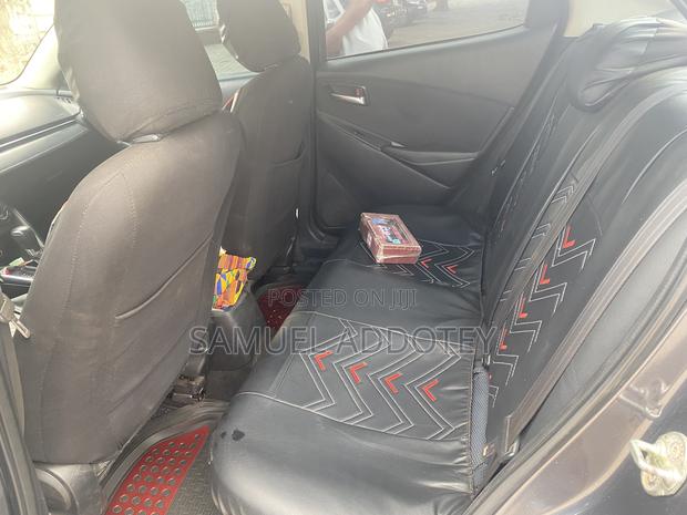 Toyota Yaris iA 1.5 FWD 2016 Gray