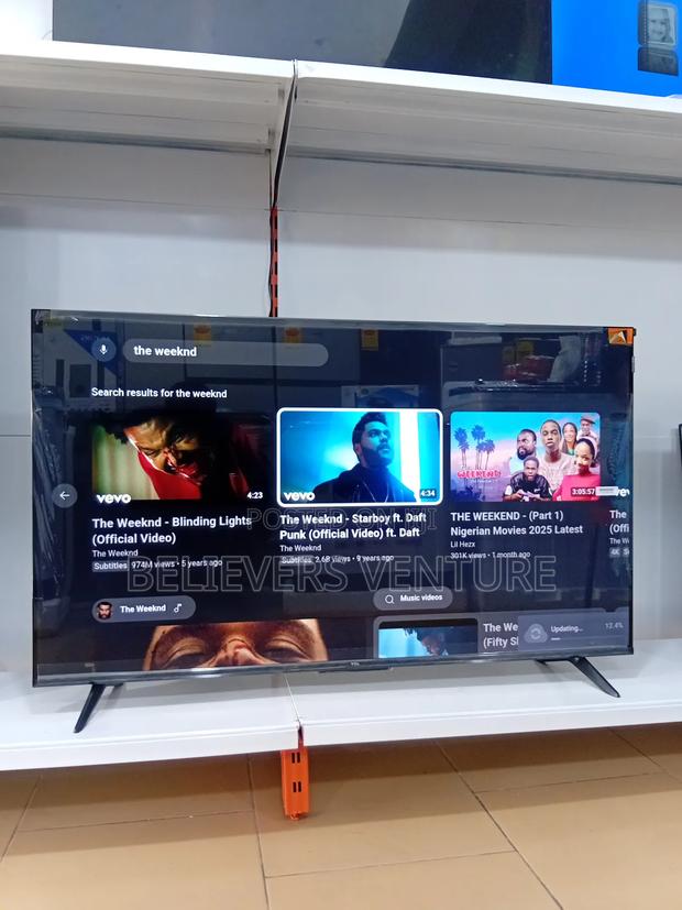 Google Tv Qled Display TCL Smart Tv Uhd · Photo 1