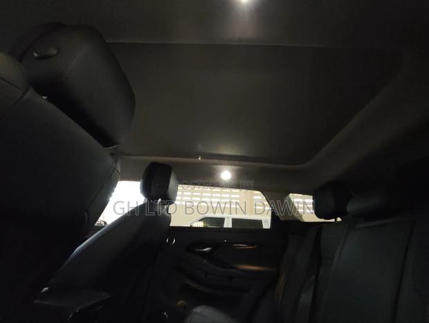 Land Rover Range Rover Evoque 2024 White photo 5