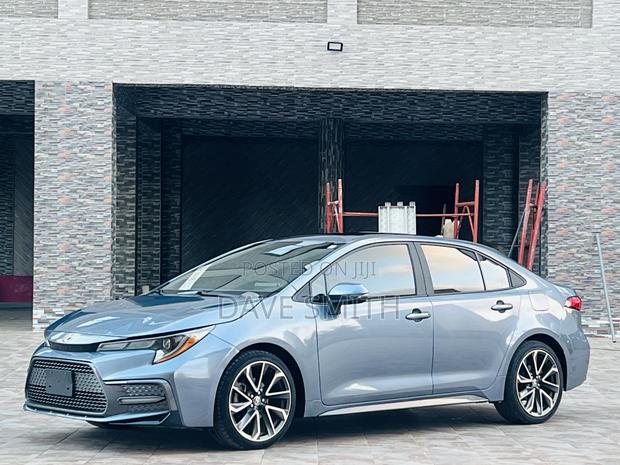 Toyota Corolla XSE 2020 Blue