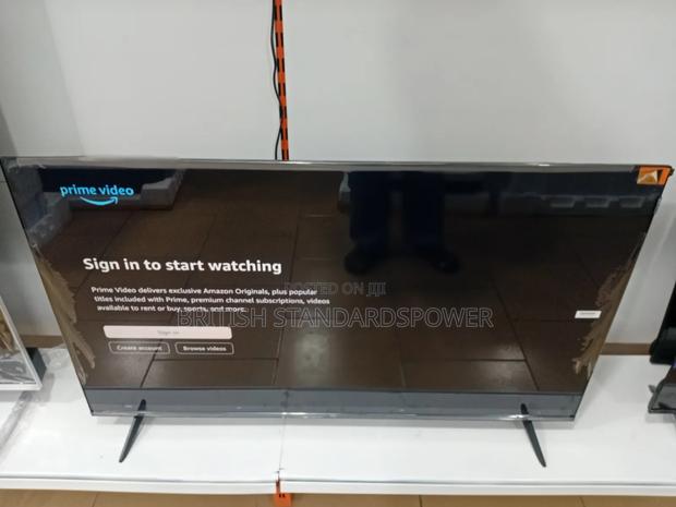 Easy to Operate 50" Smart TCL Tv · Photo 3