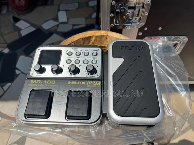 Mg-100 Modelling Guitar Processor · Photo 3