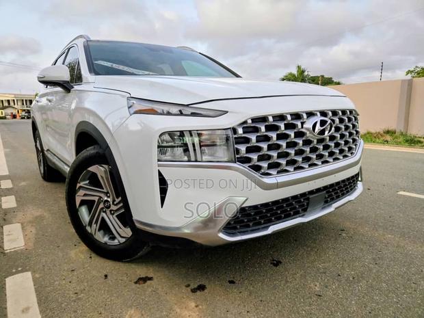 Hyundai Santa Fe Limited 2022 White