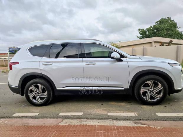 Hyundai Santa Fe Limited 2022 White