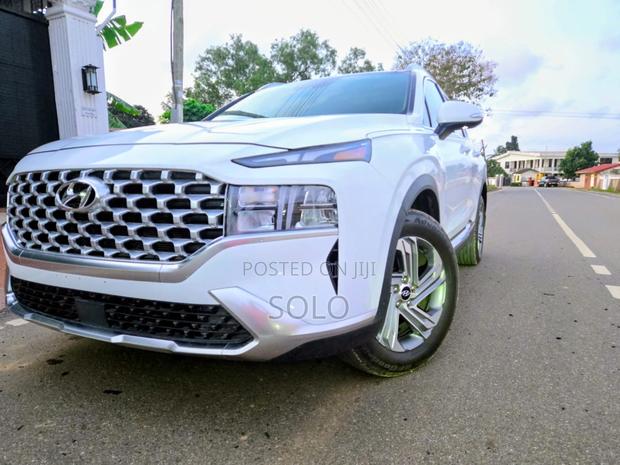 Hyundai Santa Fe Limited 2022 White