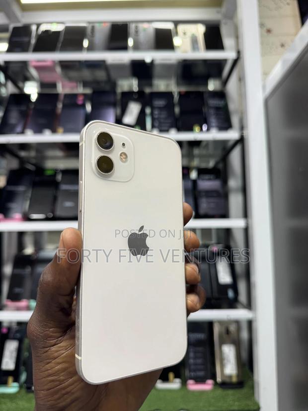Apple iPhone 12 64 GB White