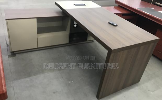 Office Table (Payment on Delivery) photo 2