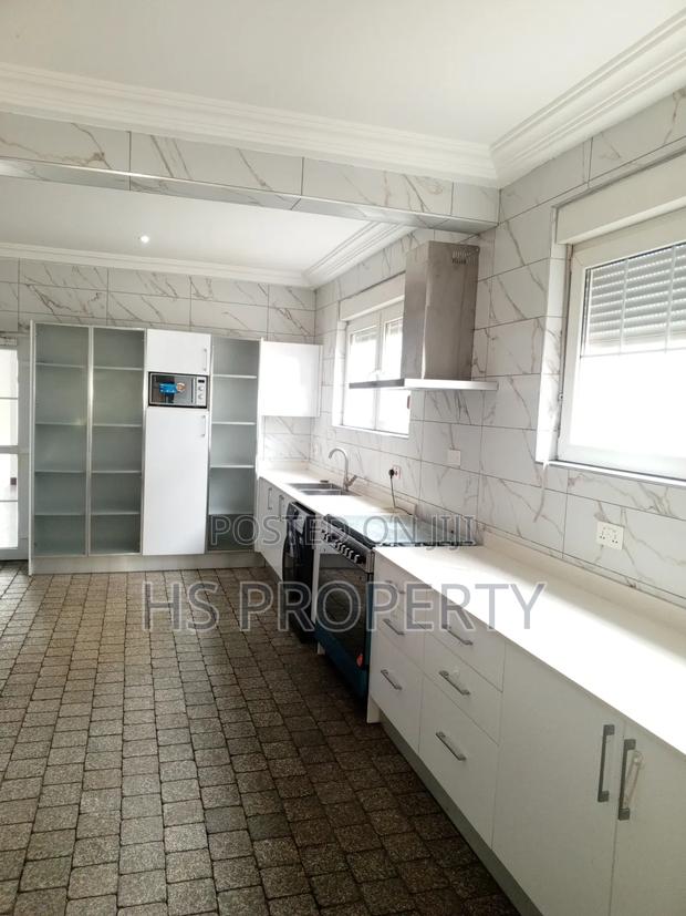 4bdrm House in East Legon for rent photo 8