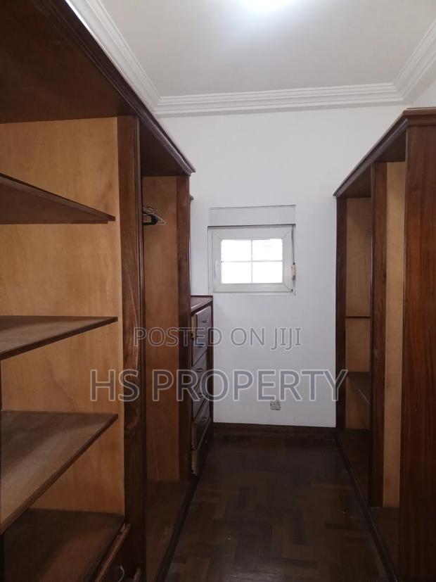 4bdrm House in East Legon for rent photo 15