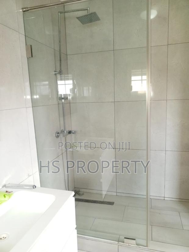 4bdrm House in East Legon for rent photo 16