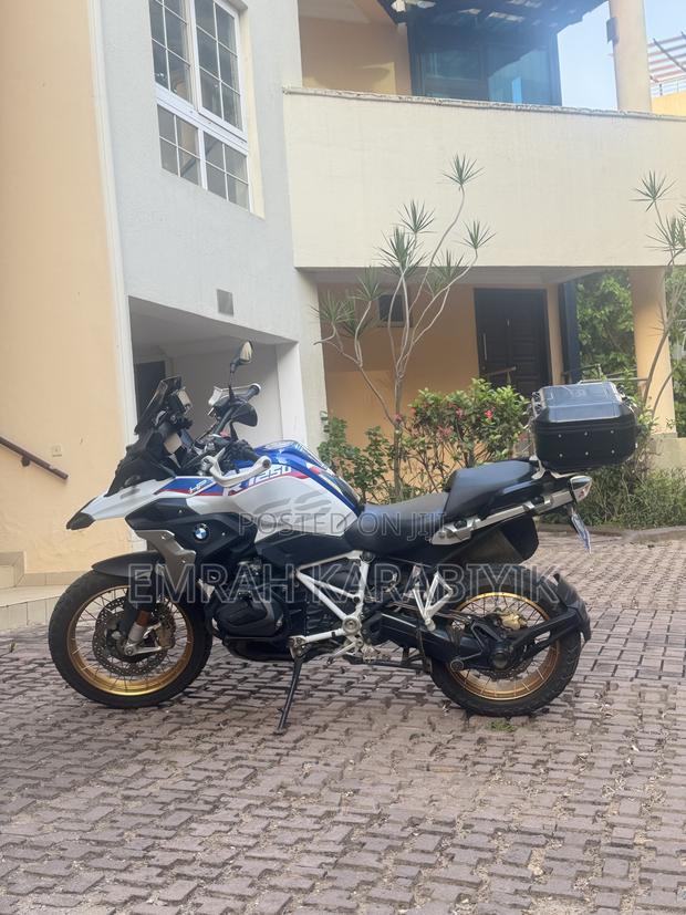 BMW R1250GS 2020 White · Photo 3