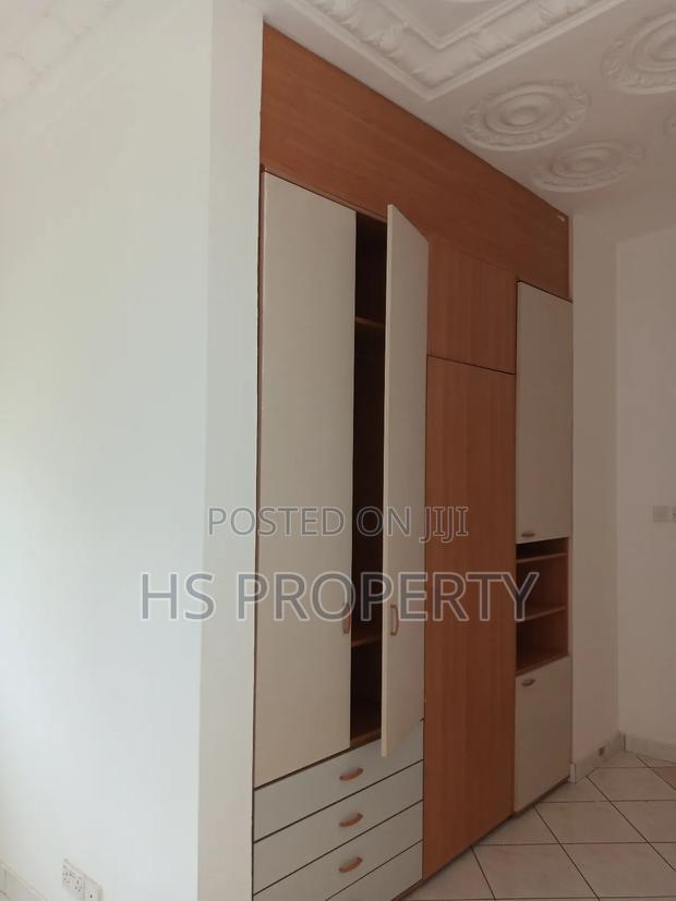4bdrm House in East Legon for rent photo 10