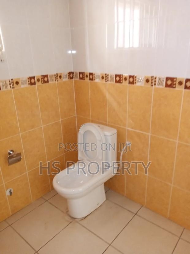 4bdrm House in East Legon for rent photo 9