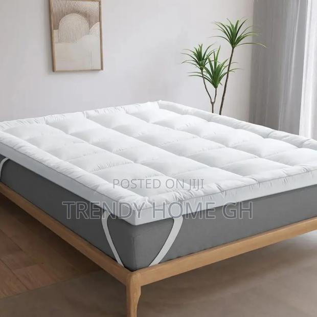 Mattress/Bed Topper photo 3