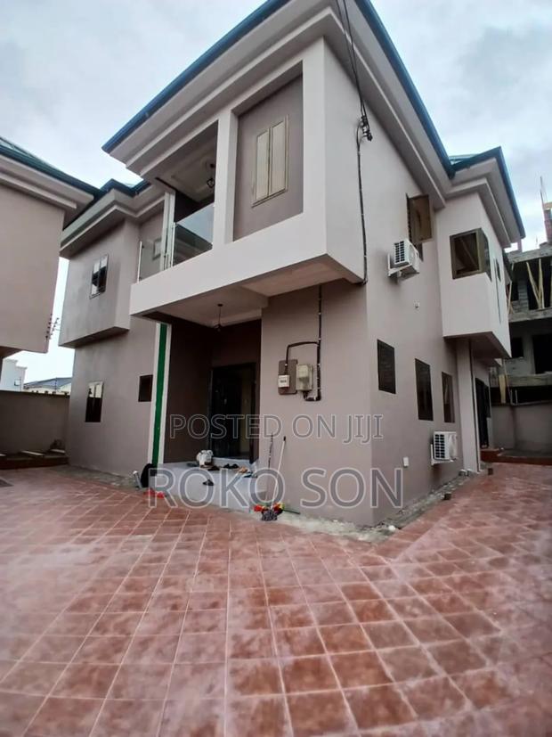 5bdrm House in Dr Roko, Manet Court for rent · Photo 1