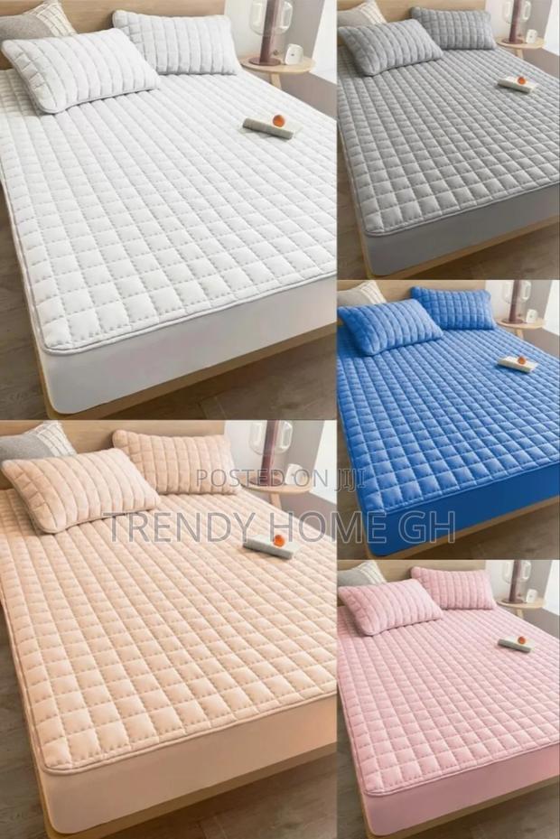 Waterproof Bedsheet photo 3