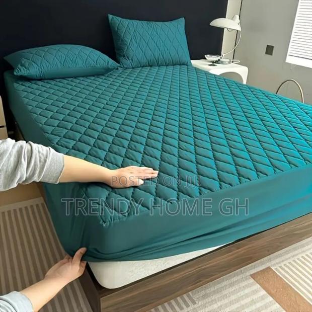 Waterproof Bedsheet photo 4
