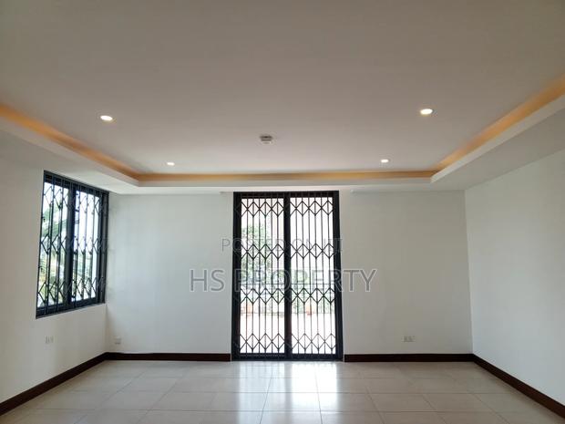 4bdrm House in Abelemkpe for rent photo 13