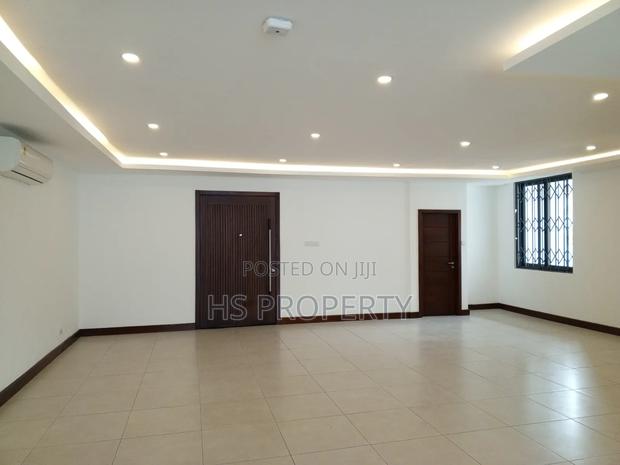 4bdrm House in Abelemkpe for rent photo 3