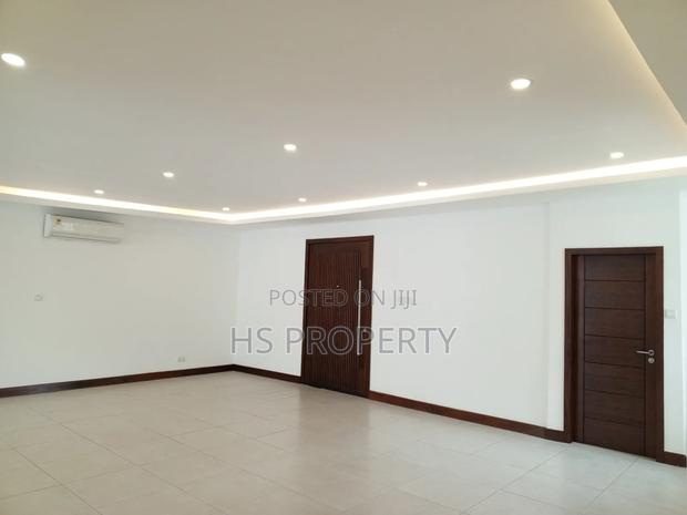 4bdrm House in Abelemkpe for rent photo 20