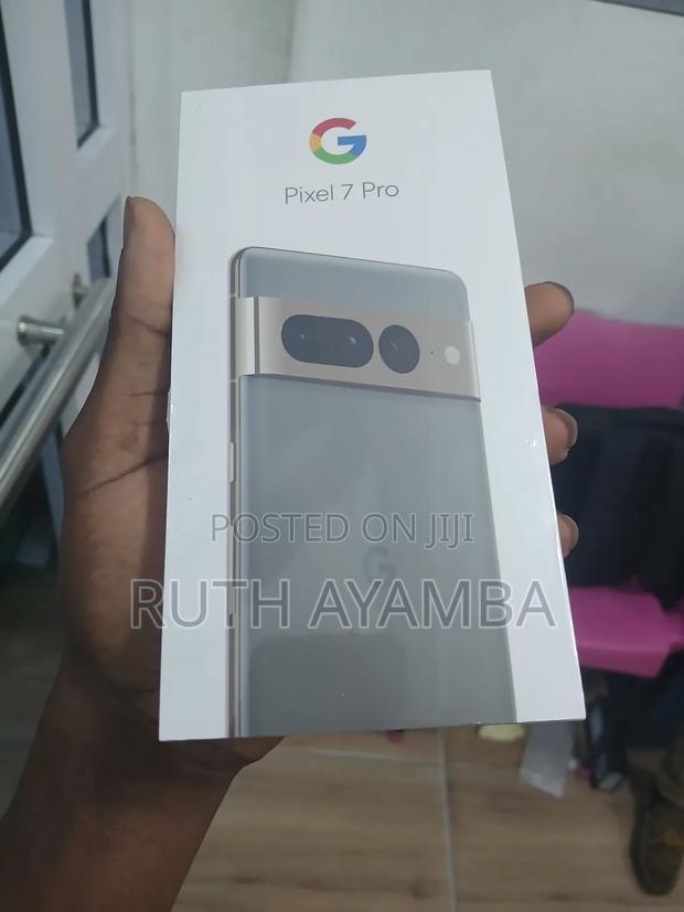 New Google Pixel 7 Pro 128 GB Green · Photo 3